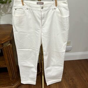 Chicos sz 1.5 white denim jeans